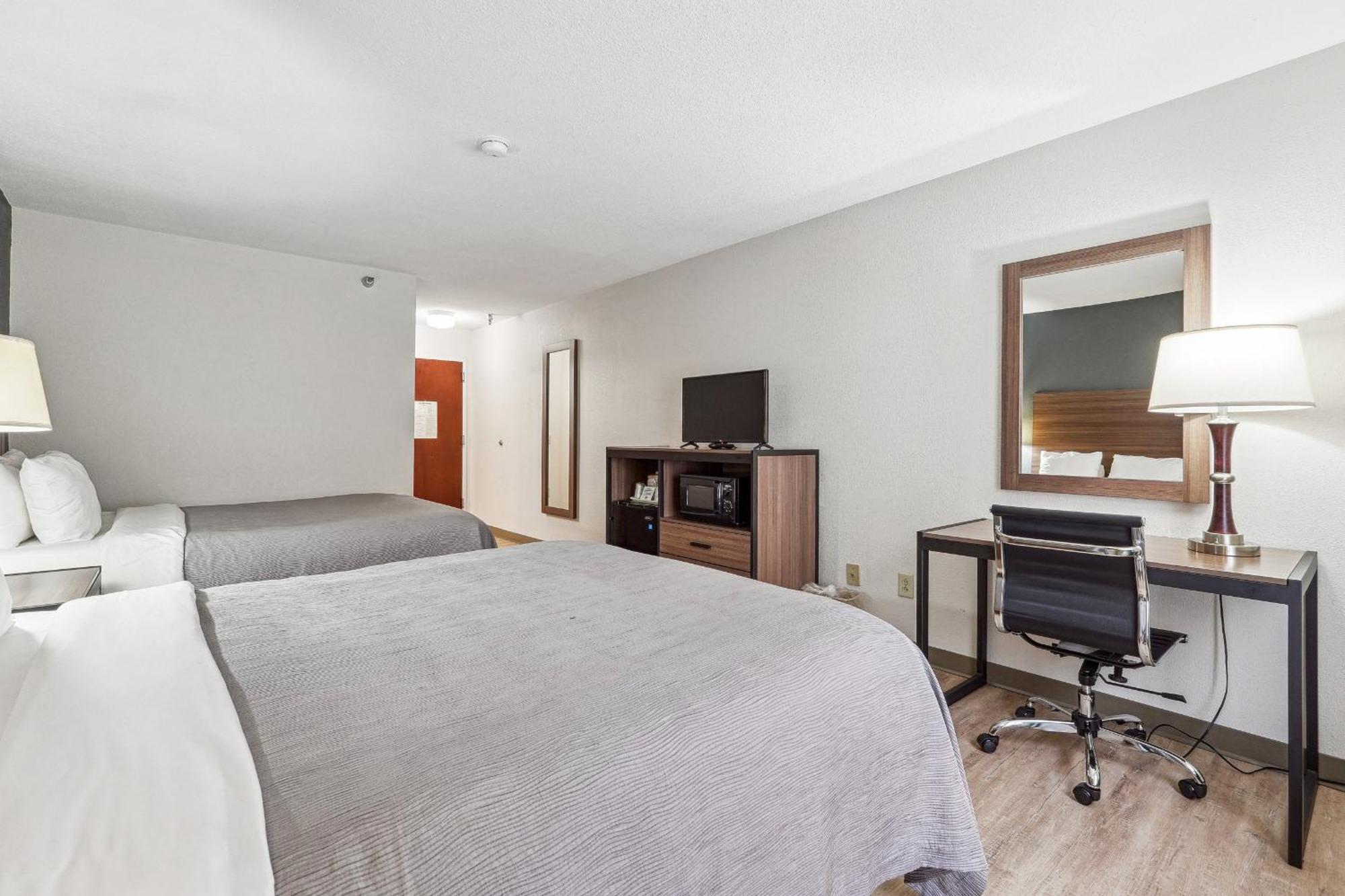 Quality Inn & Suites Доусонвилл Экстерьер фото